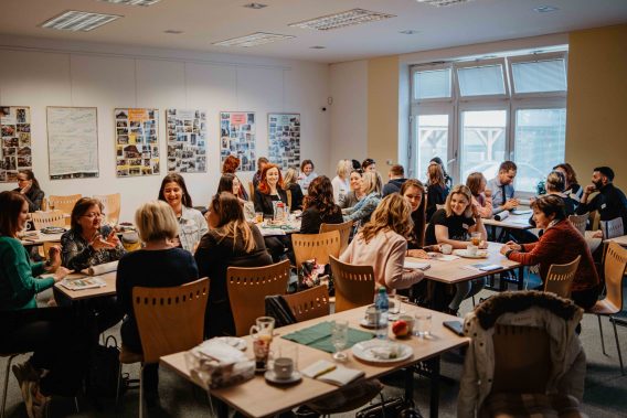 Zúčastněte se tradičního Světového odpoledne